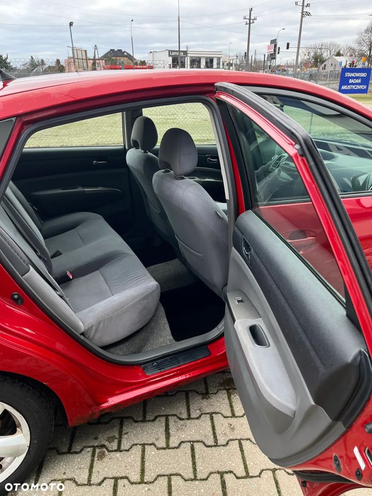 Toyota Prius 1.5 VVT-i Sol - 11