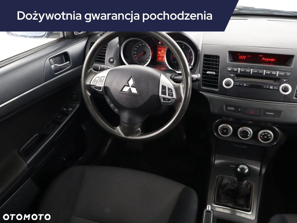 Mitsubishi Lancer - 9