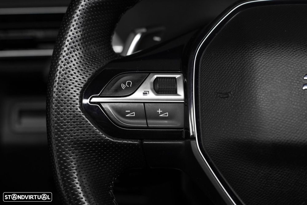 Peugeot 3008 1.5 BlueHDi GT Line EAT8 - 33