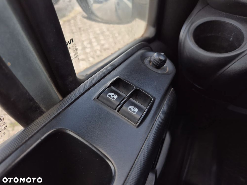 Iveco Daily 35C21 Hi-Matic 3.0HPT, blaszak L3H2, klimatyzacja, tempomat - 9