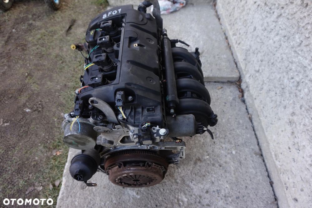 SILNIK 1.4 VTI 8F01 CITROEN C3 DS3 C4 DS4 - 4