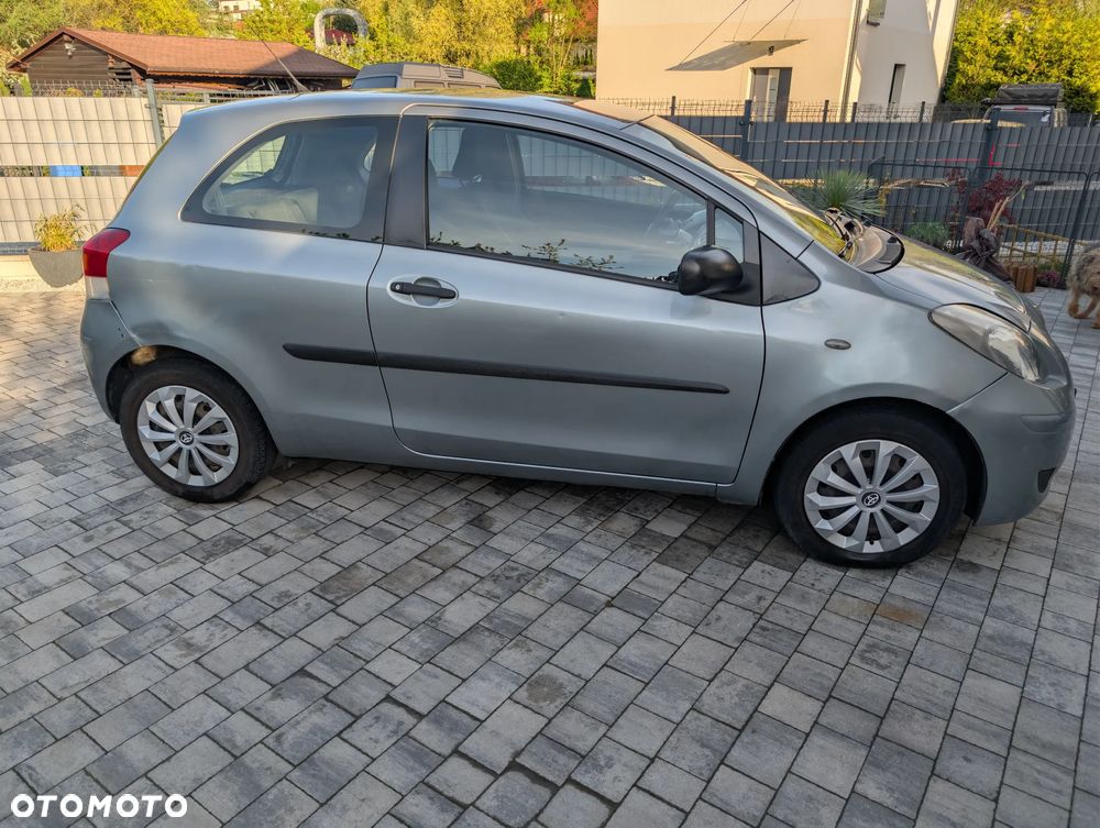 Toyota Yaris 1.4 D-4D Terra A/C - 7