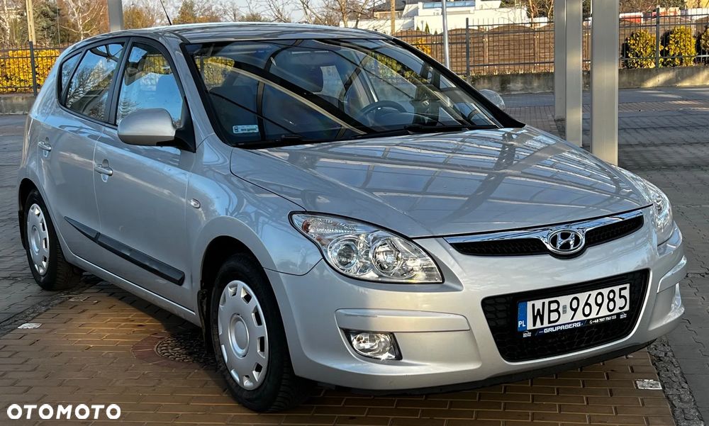 Hyundai i30 1.6 Comfort - 3