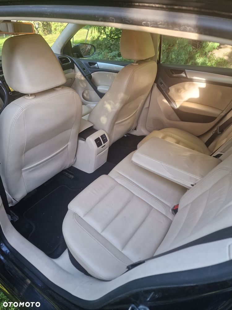 Volkswagen Golf - 3