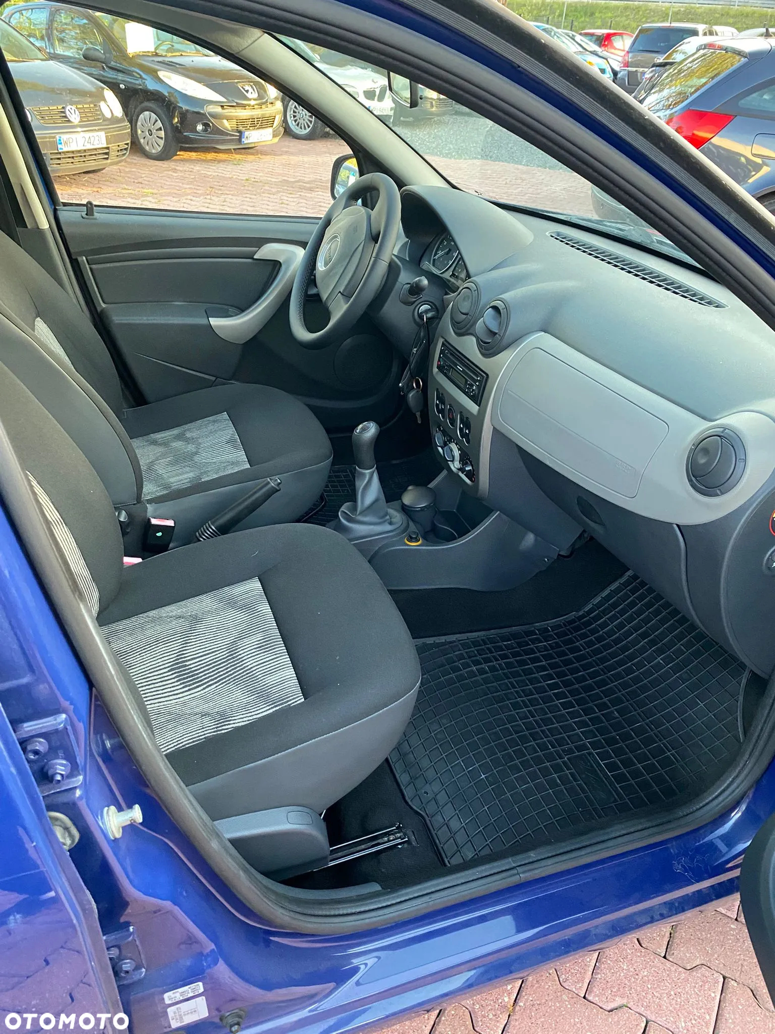 Dacia Sandero 1.4 MPI Laureate - 10