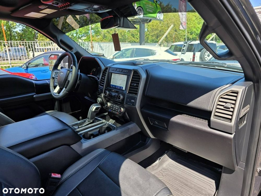 Ford F150 - 32