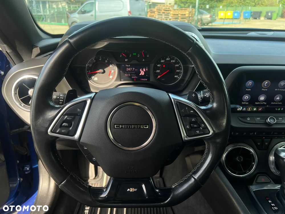 Chevrolet Camaro Coupe Touring 2.0 - 11