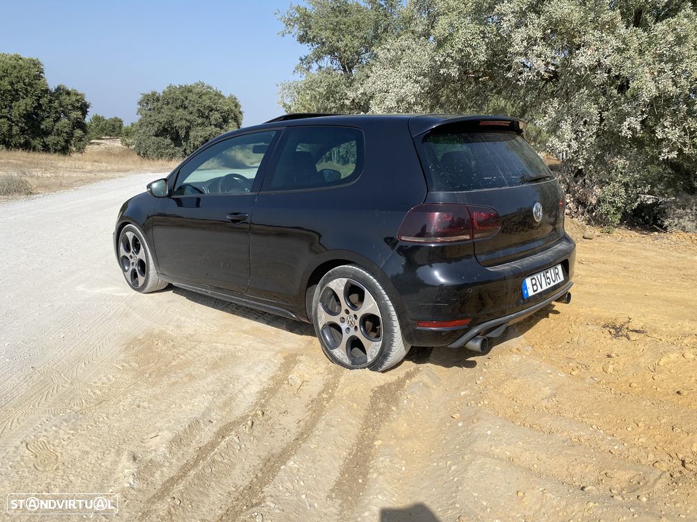 VW Golf 2.0 TSi GTI DSG - 5