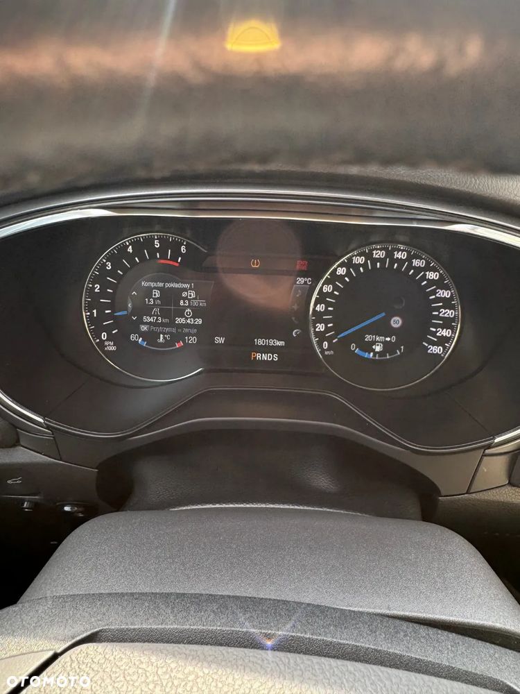 Ford Mondeo 2.0 TDCi Titanium 4WD PowerShift - 9