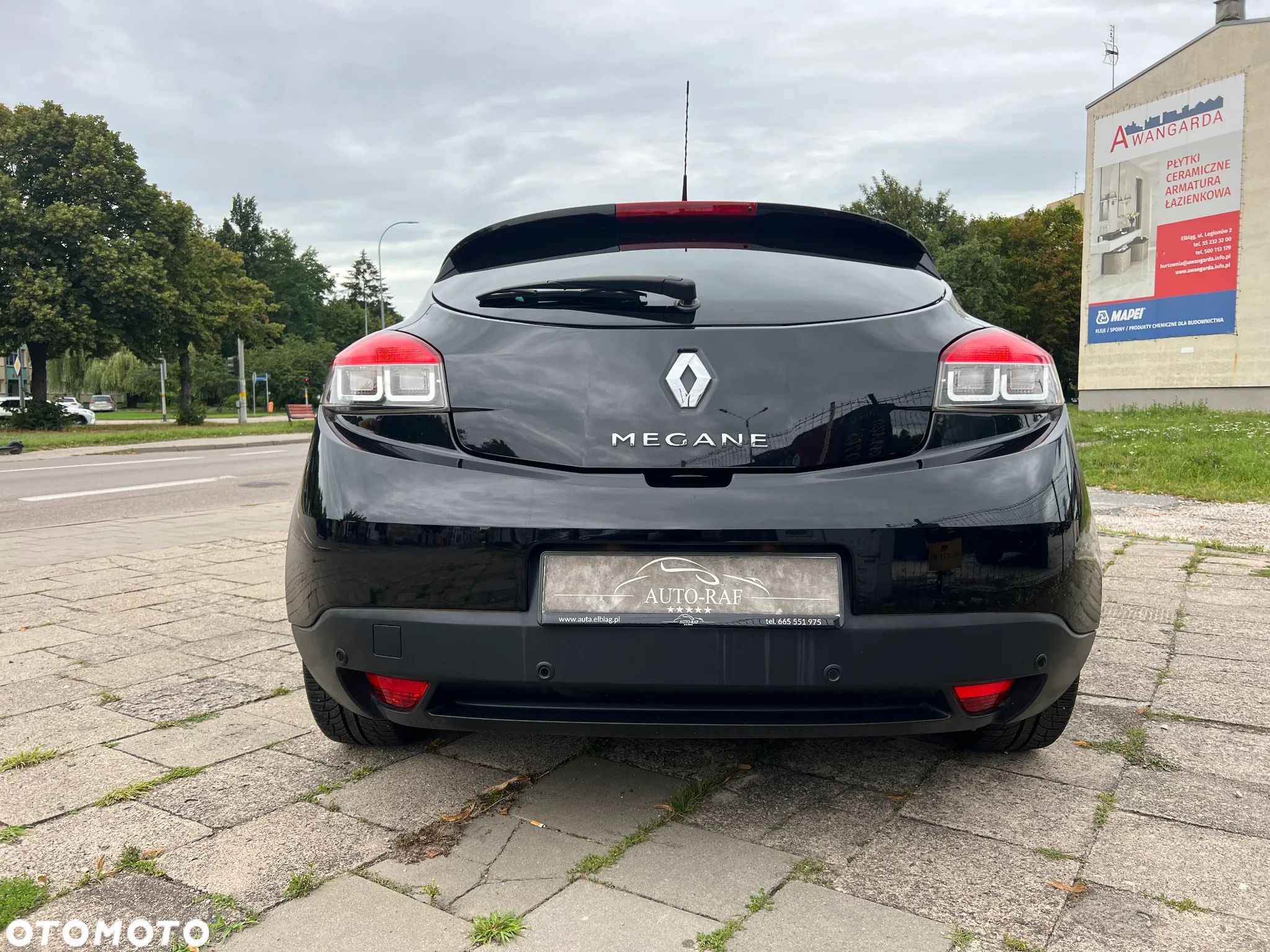 Renault Megane 1.6 SCe Business - 6