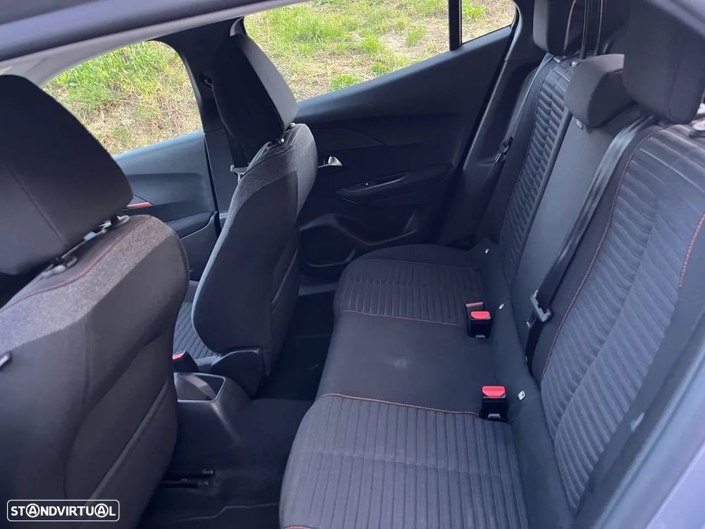 Peugeot 2008 PureTech 100 Stop&Start Active - 8