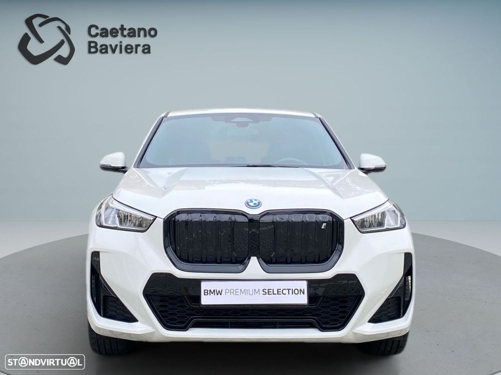 BMW iX1 xDrive30 Pack Desportivo M - 26