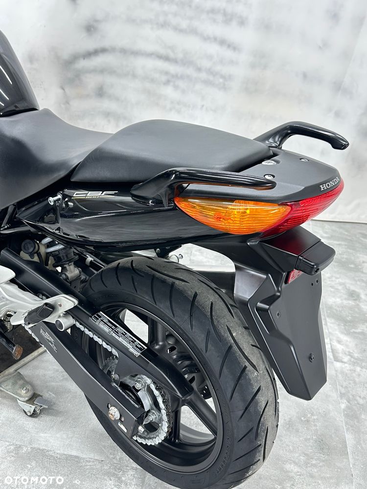 Honda CBF - 8