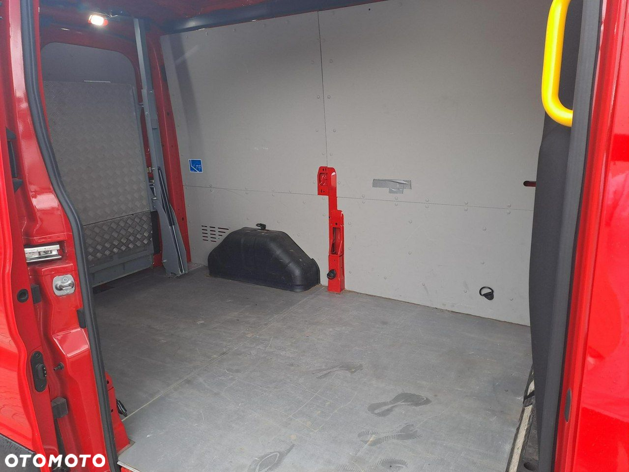 Ford Transit - 19