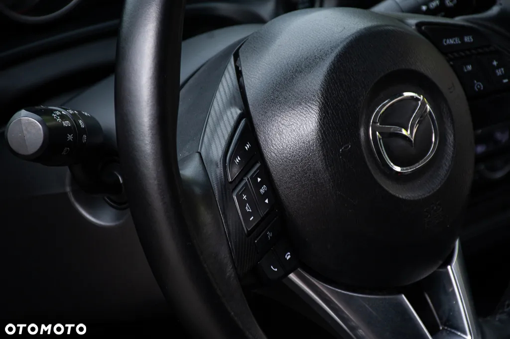 Mazda 3 SKYACTIV-G 120 Automatik Exclusive-Line - 21
