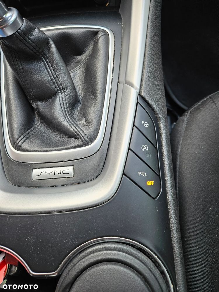 Ford Mondeo - 17