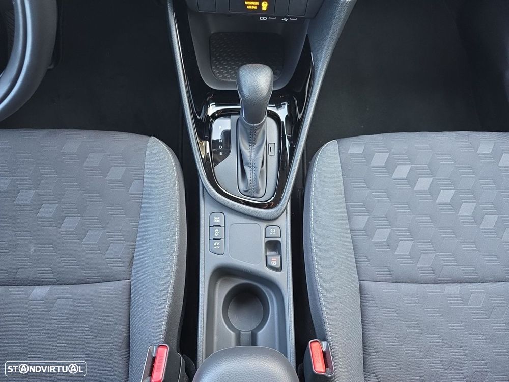 Toyota Yaris - 2