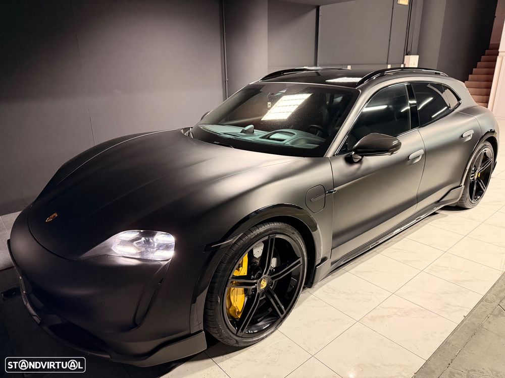 Porsche Taycan Cross Turismo Turbo S - 8