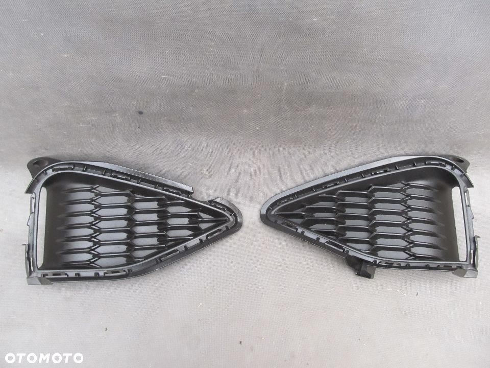 Kratka / Kratki w zderzak przedni Hyundai i30 N Line 21 - 22  Lewa + Prawa - 1