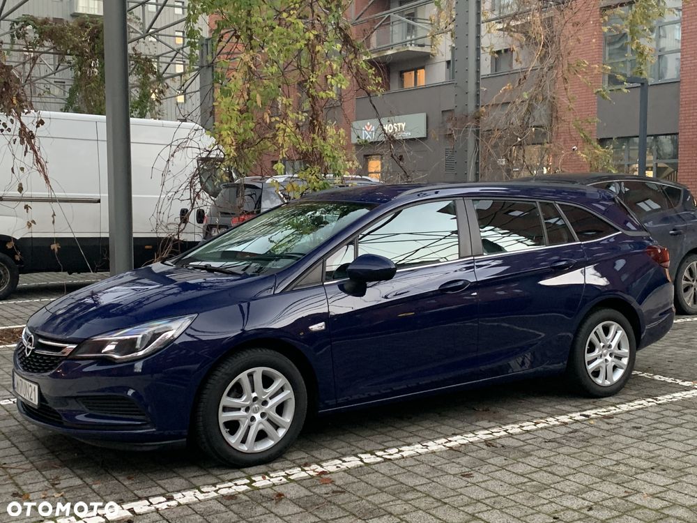 Opel Astra 1.6 CDTI Enjoy - 4