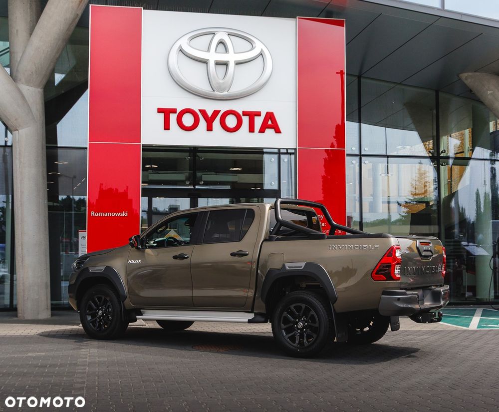 Toyota Hilux 2.8 D-4D Double Cab Invincible 4x4 - 7