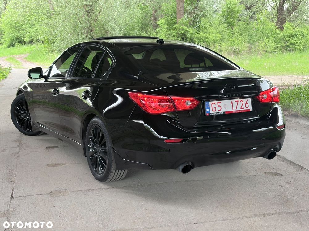 Infiniti Q50 - 2