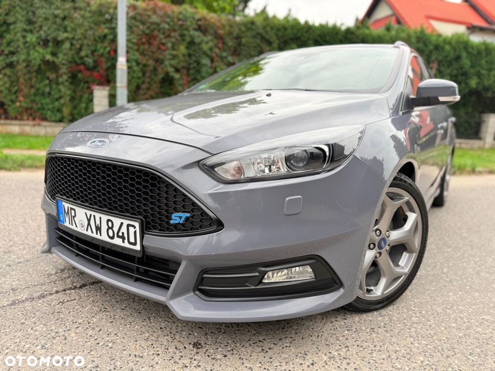 Ford Focus 2.0 TDCi ST mit Leder-Sport-Paket - 13