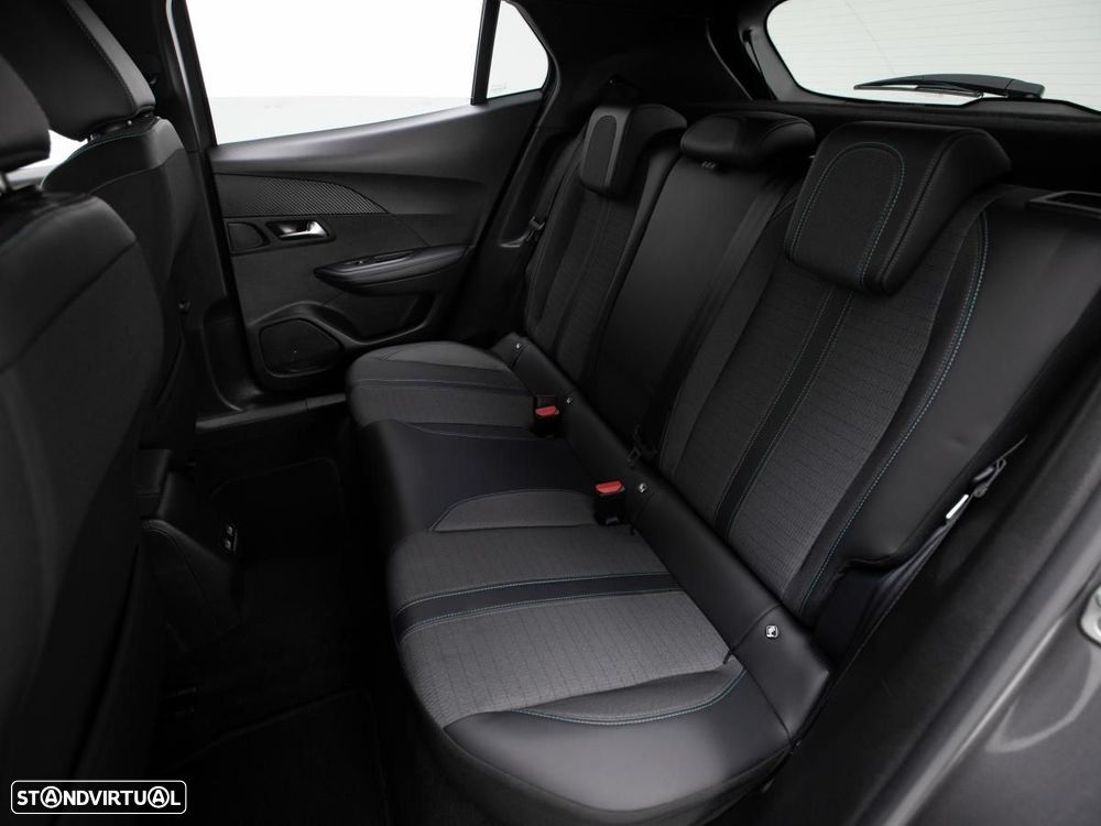 Peugeot 2008 1.5 BlueHDi Allure EAT8 - 10