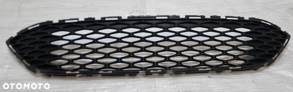 KRATKA ŚRODKOWA ZDERZAKA PRZÓD FORD FOCUS MK3 LIFT F1EB-8200-A - 1