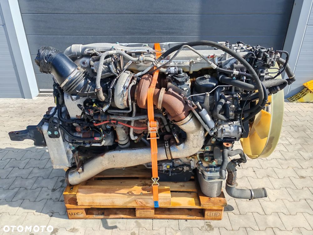 SILNIK KOMPLETNY MAN TGX TGA TGS D2676 LF46 440KM 323KW EURO6 - 1