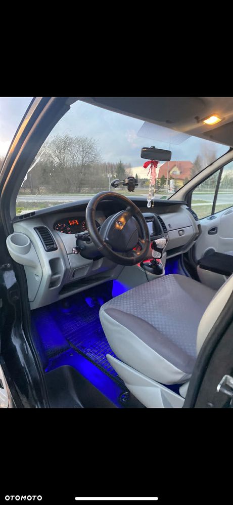 Renault Trafic - 6