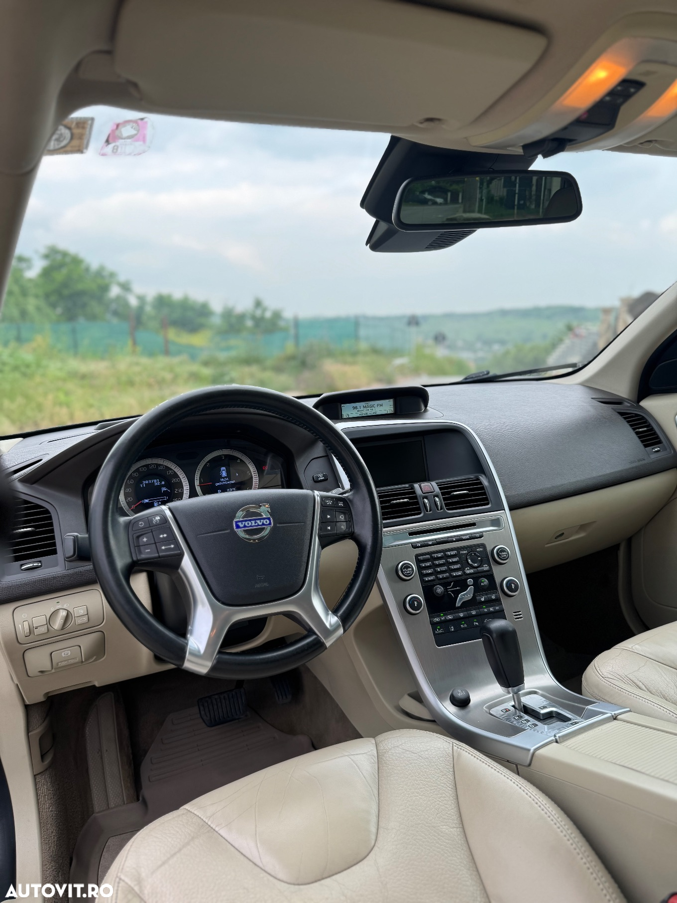 Volvo XC 60 D5 AWD A6 Basic - 5