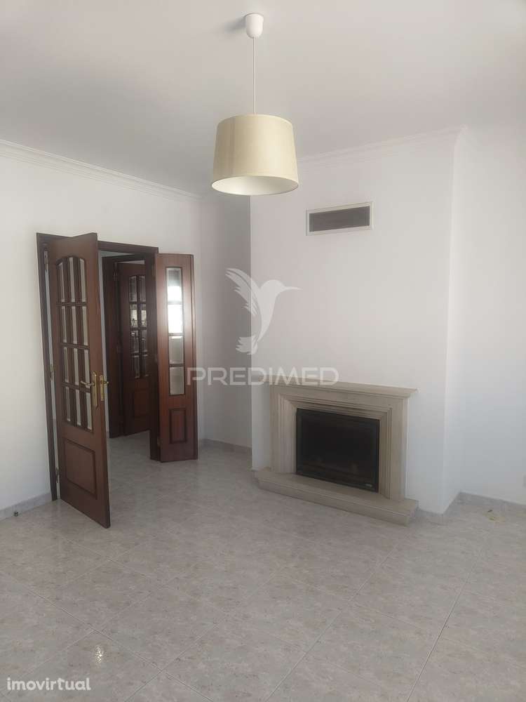 T3 remodelado , para arrendar em Santa Marta do Pinhal - Grande imagem: 3/24