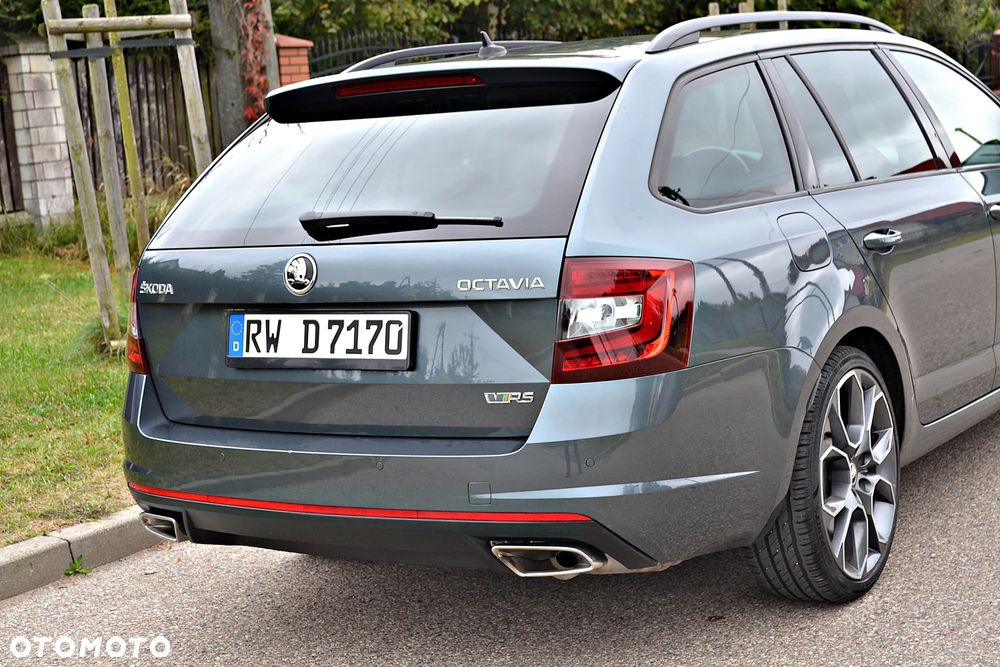 Skoda Octavia 2.0 TSI RS 245 - 17