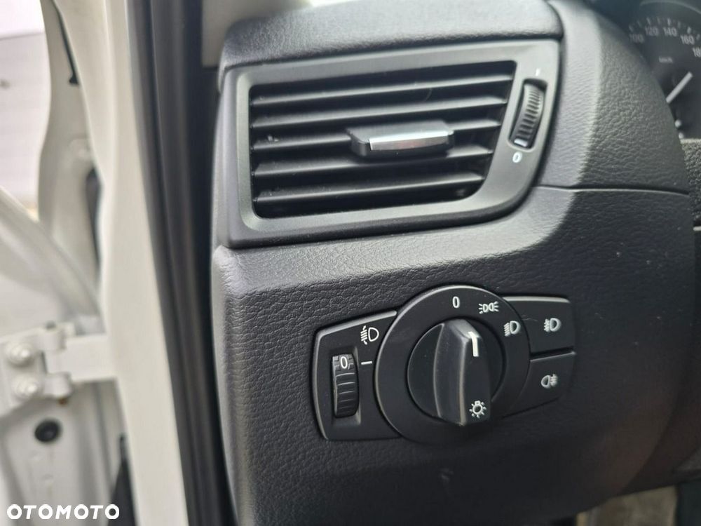 BMW X1 - 25