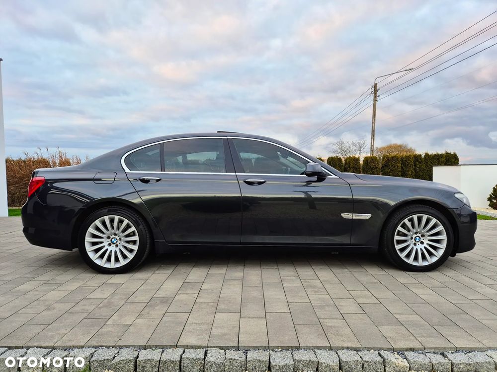 BMW Seria 7 730d - 2