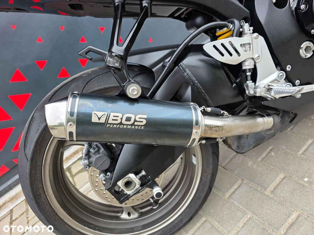 Suzuki GSX-R - 11