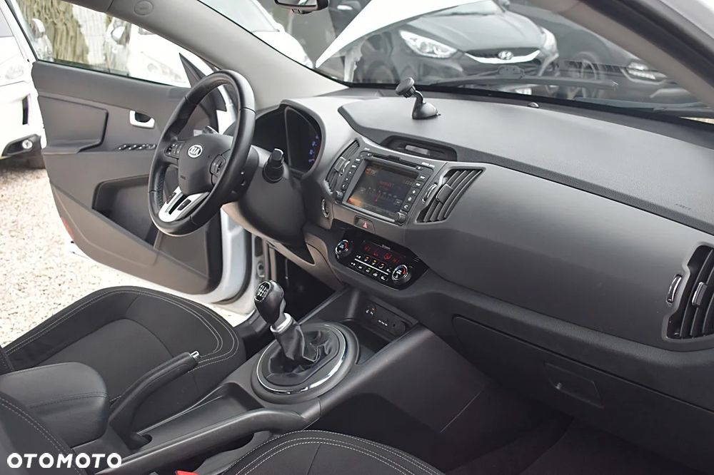 Kia Sportage 1.7 CRDI 2WD Spirit - 23