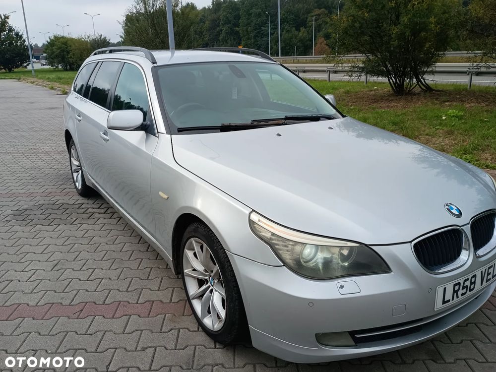 BMW Seria 5 520d - 5