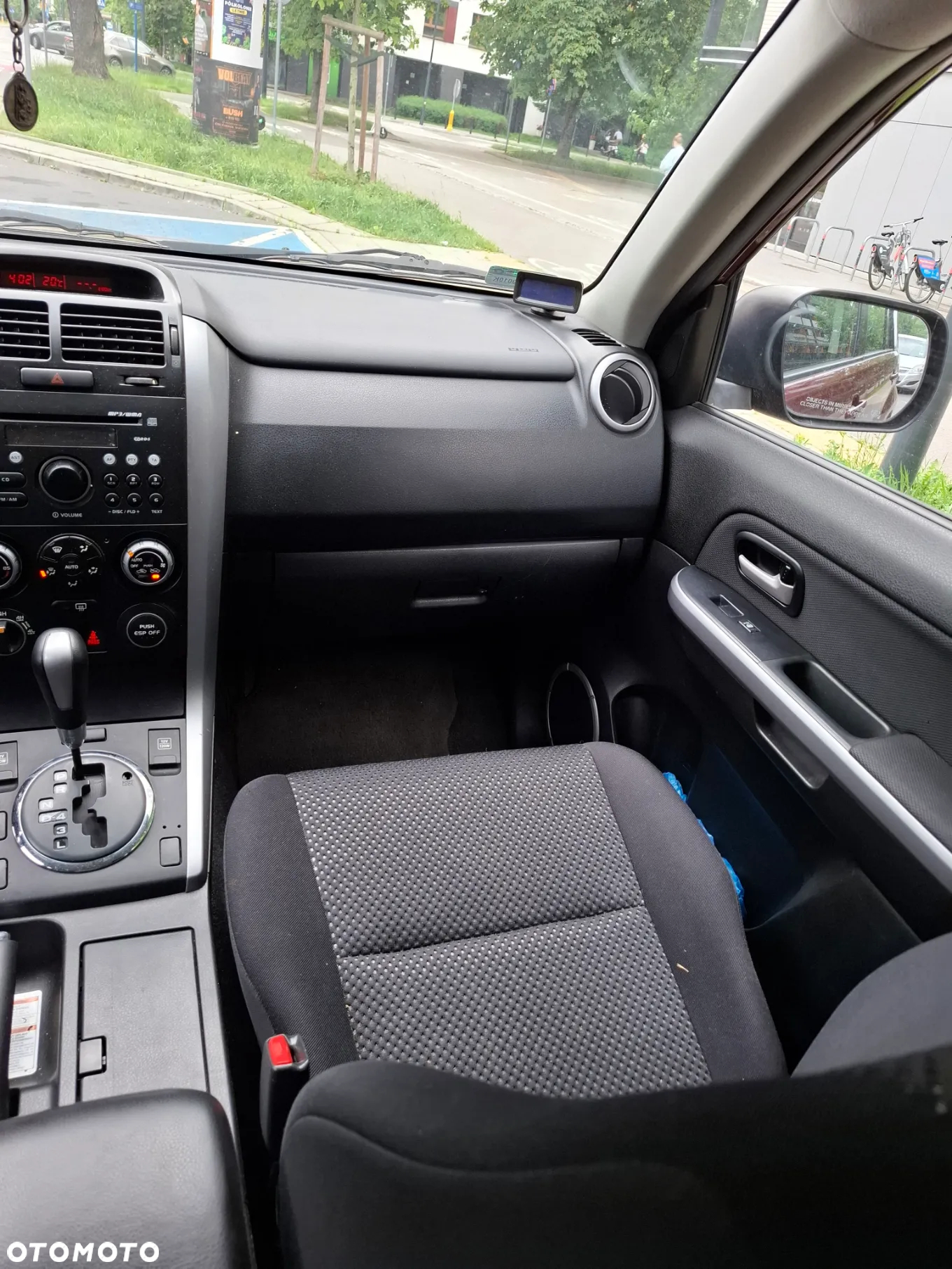 Suzuki Grand Vitara 2.7 V6 - 10