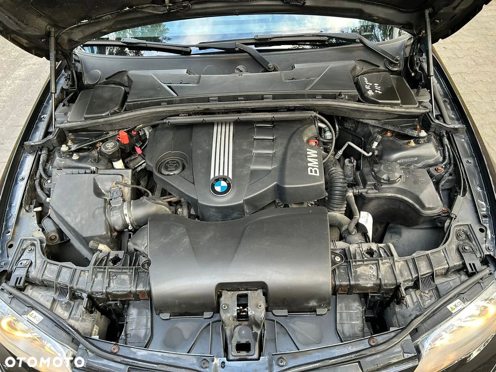 BMW Seria 1 118d DPF - 24