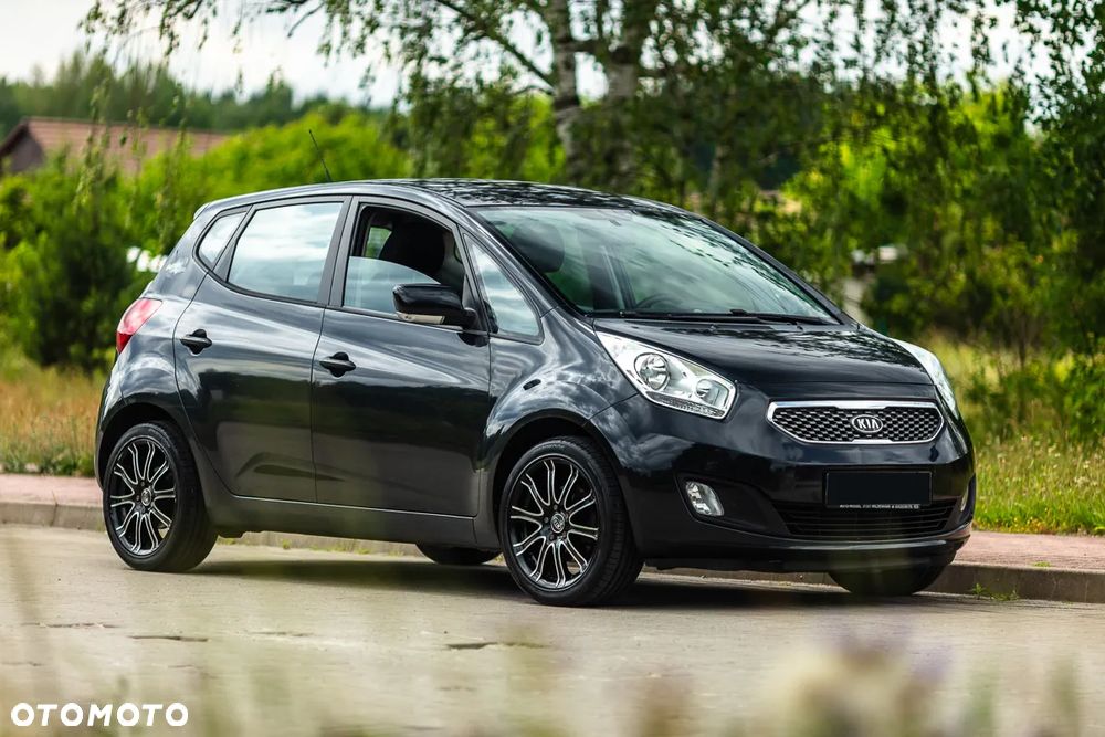 Kia Venga - 13