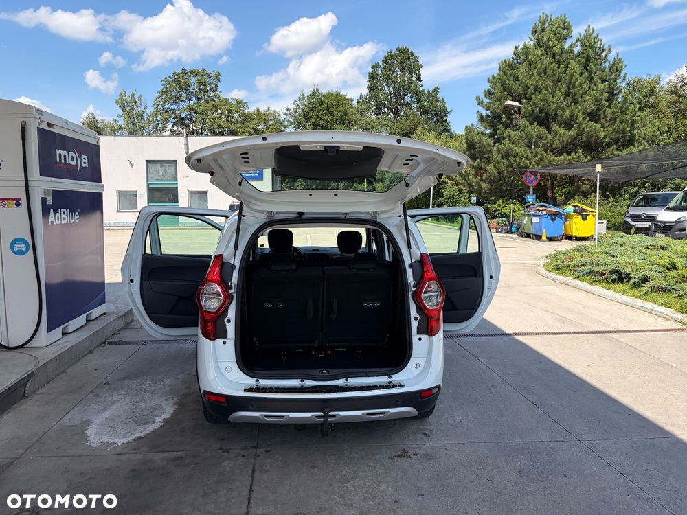 Dacia Lodgy 1.6 SCe Stepway S&S - 12
