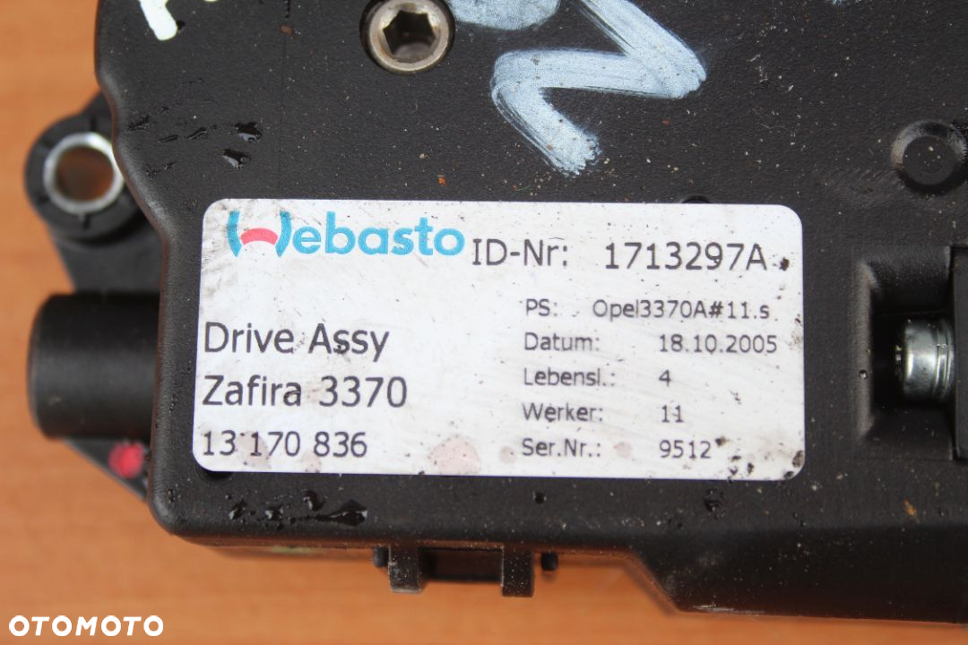 SILNICZEK DACHU PANORAMY OPEL ZAFIRA B 13170836 - 2