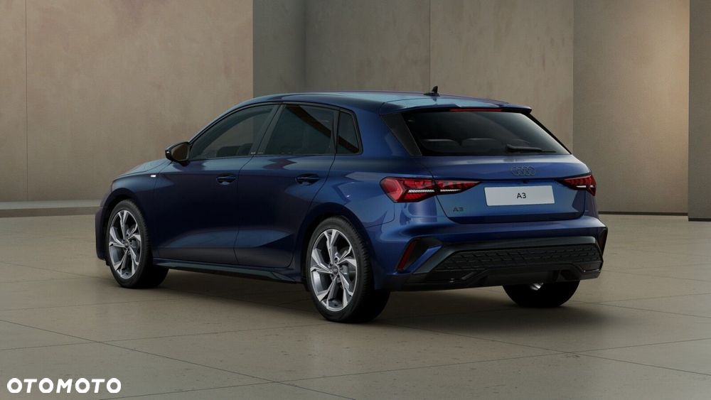 Audi A3 Sportback - 4