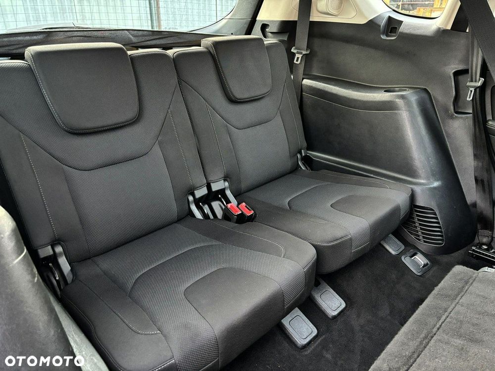 Ford S-Max 2.0 TDCi Titanium - 29