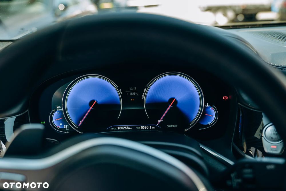 BMW Seria 7 740Ld xDrive - 11