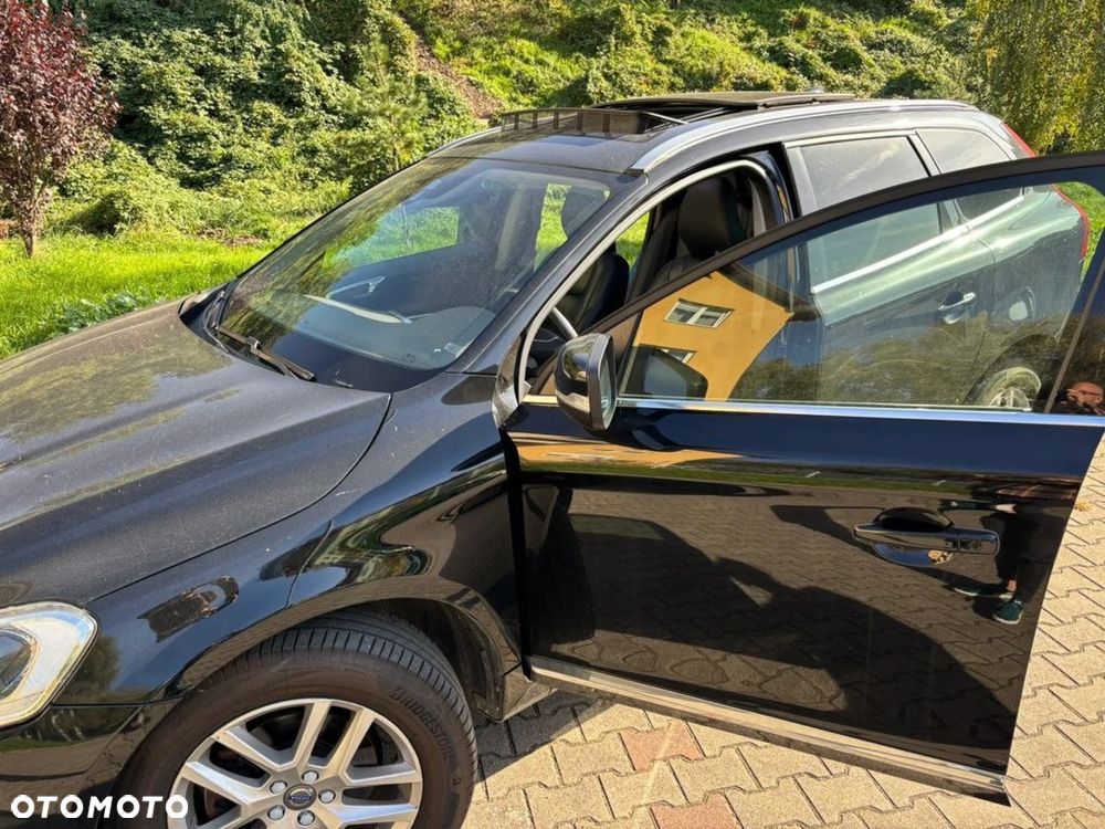 Volvo XC 60 - 6