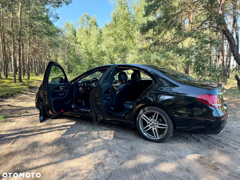 Mercedes-Benz Klasa E - 12