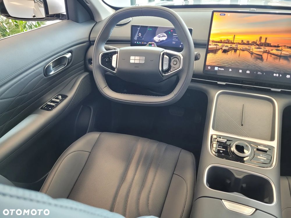 Geely Starray EM-i 1.5 PHEV Pro - 26
